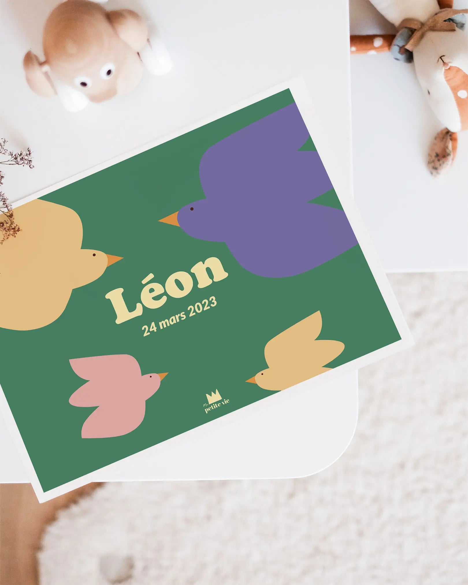 Affiche à personnaliser envolée d'amour avec des oiseaux pour une chambre poétique et colorée