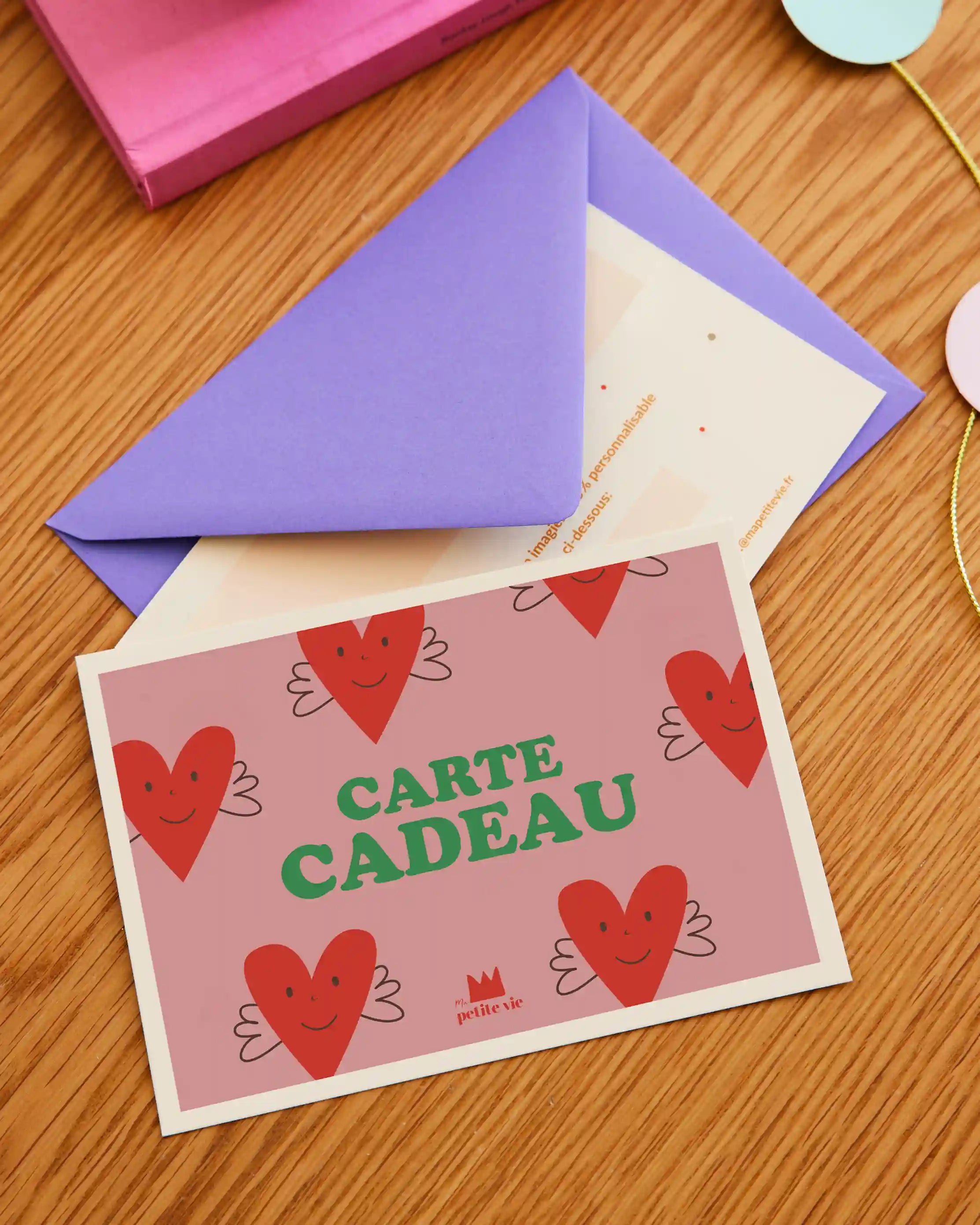 Carte cadeau aux petits coeurs pour offrir un cadeau Ma Petite Vie