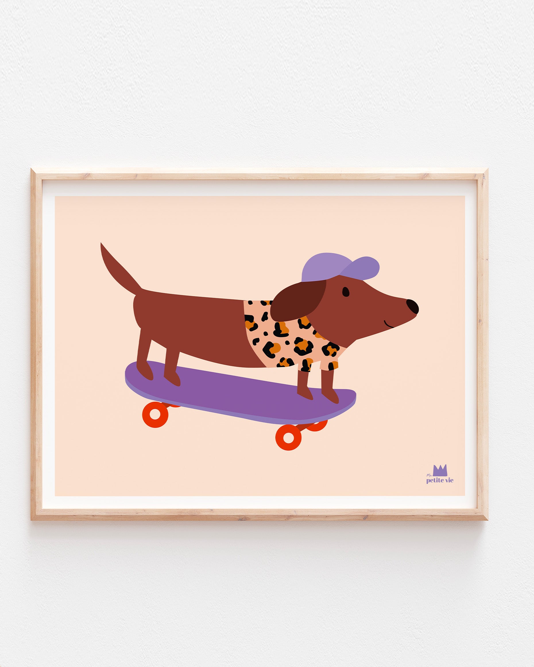 Affiche Petit Chien Skate pour chambre, salon ou bureau, illustration ludique d’un chien sur skateboard coloré.