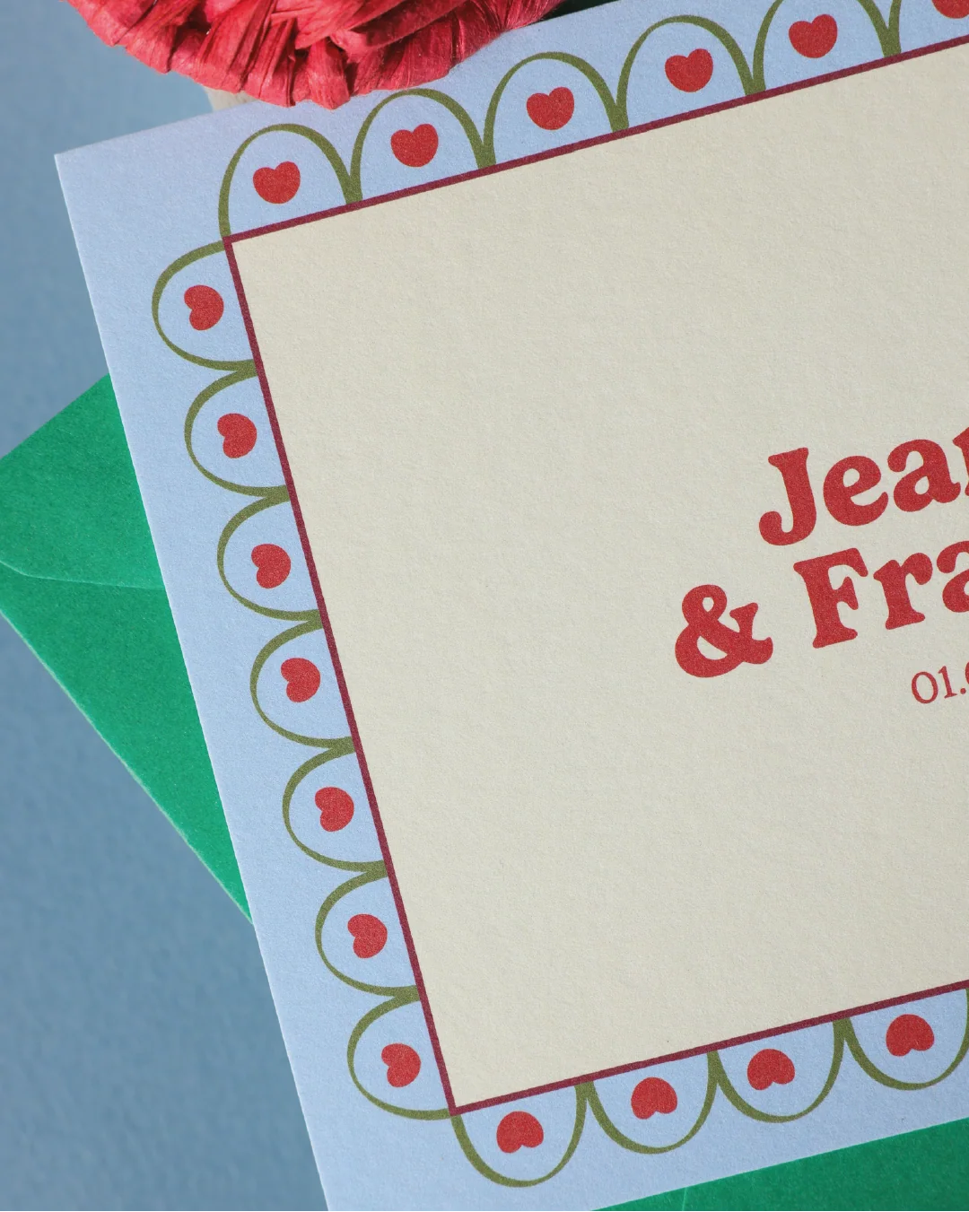 Faire-part mariage original : 8 univers graphiques qui reflètent vraiment votre couple (+ exemples de textes)
