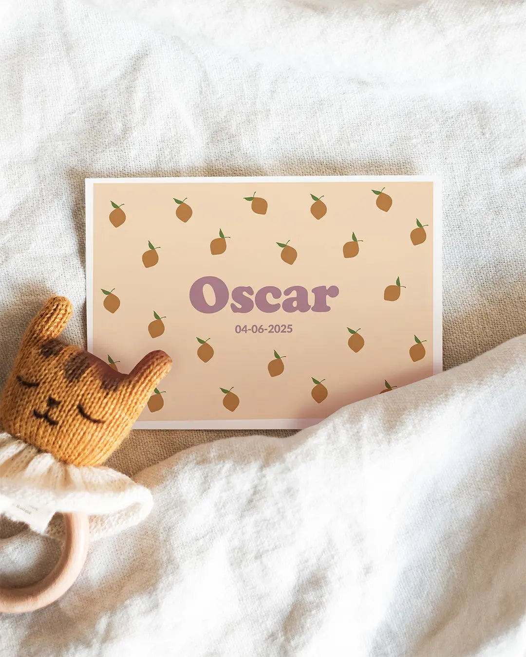 L’été 2025 a confirmé une tendance déjà bien installée : les prénoms courts, simples à prononcer et à écrire ont toujours la cote.