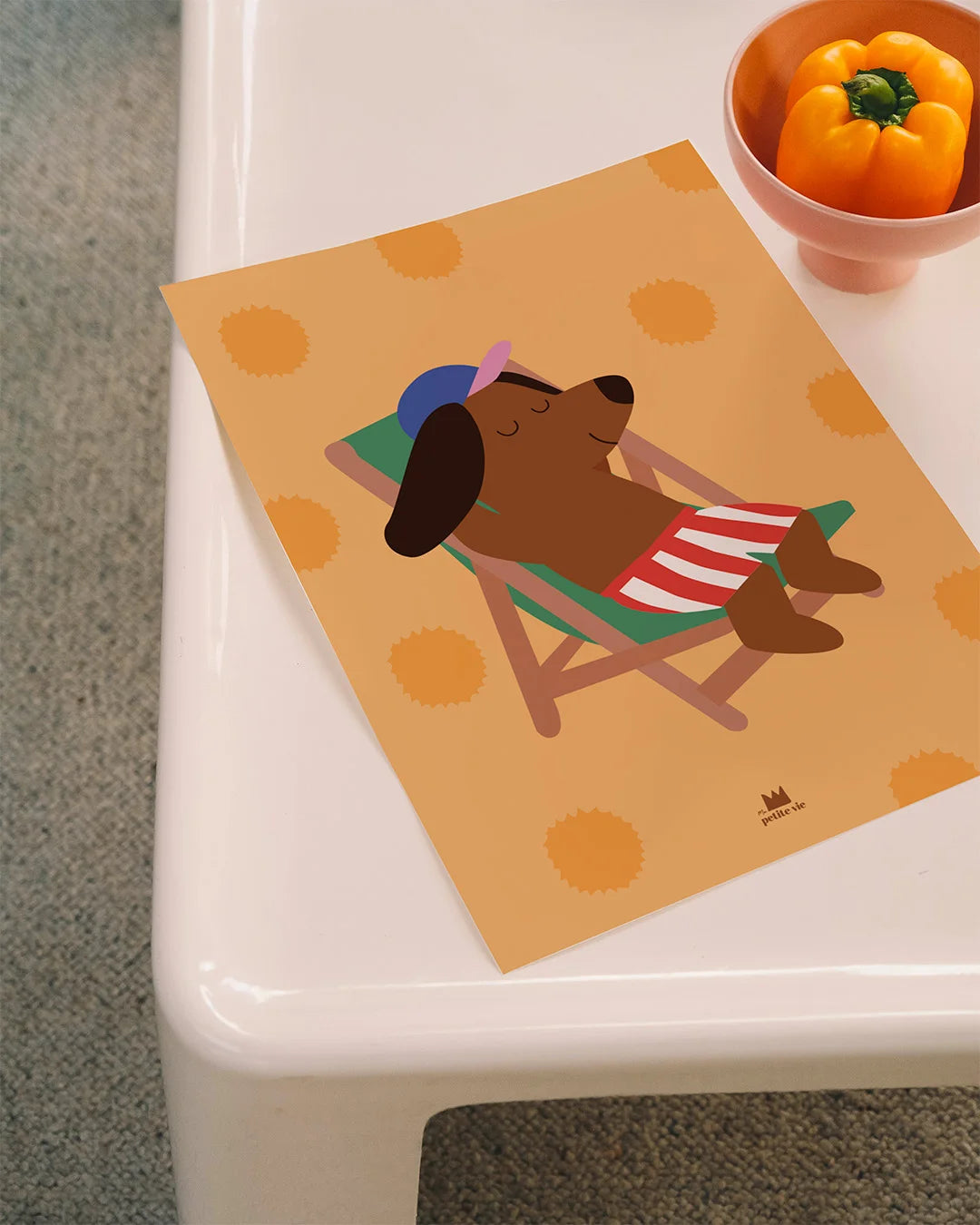 Affiche chien sun qui prend la pose pour la chambre des enfants