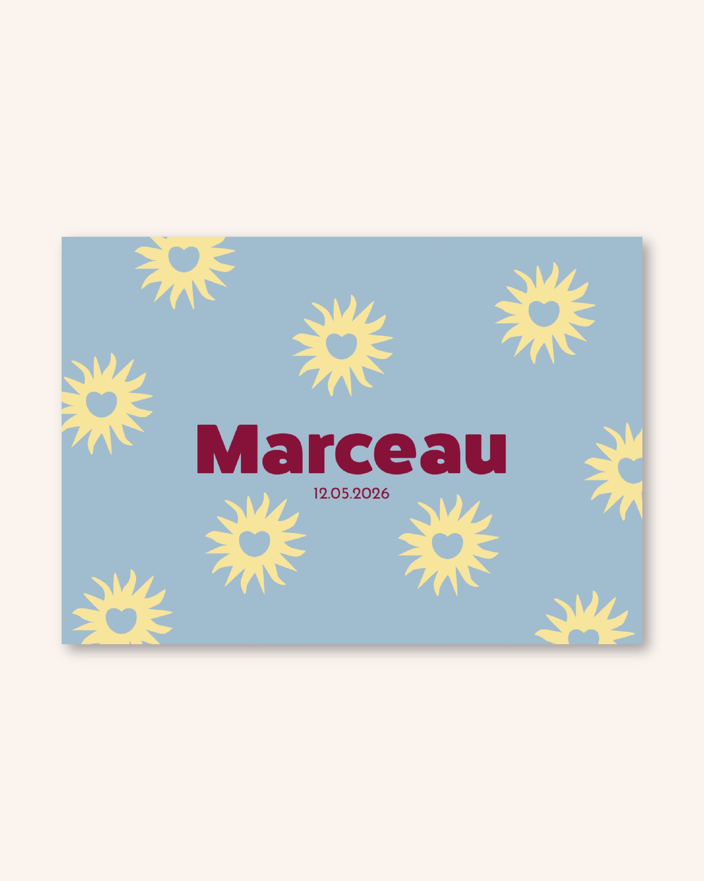 Annoncez la naissance de bébé avec ce faire part aux soleils et coeurs d'amour